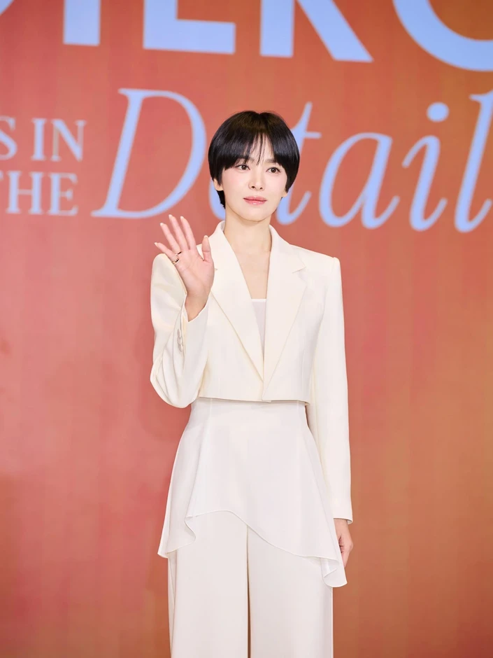Belotero Việt Nam công bố đại diện mới: BS Lê Tuấn Anh - Founder Carina Beauty Clinic Belotero Việt Nam công bố đại diện mới: BS Lê Tuấn Anh - Founder Carina Beauty Clinic
