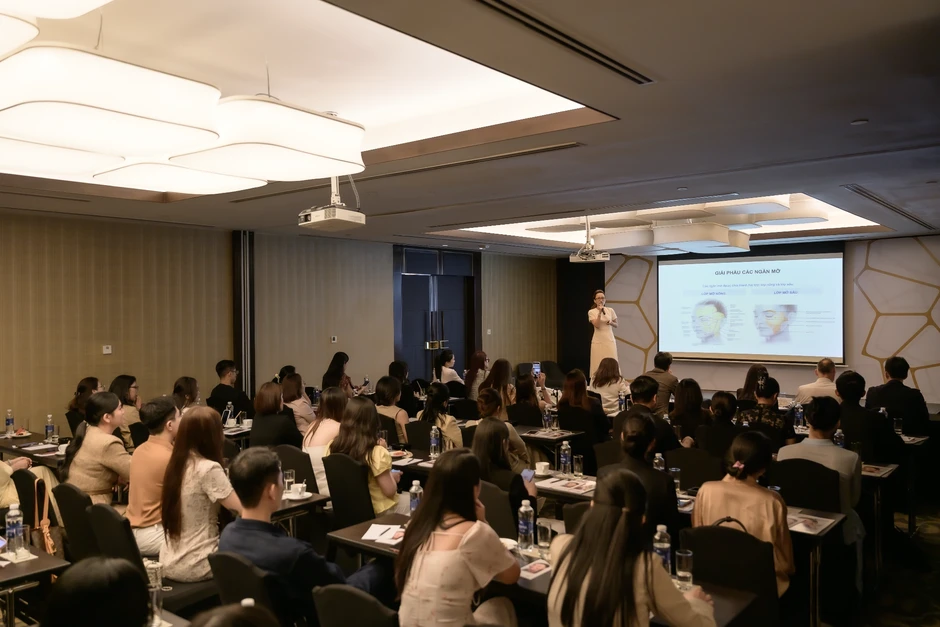 BS Tô Lan Phương trở thành cố vấn y khoa của IBSA tại Việt Nam BS Tô Lan Phương trở thành cố vấn y khoa của IBSA tại Việt Nam