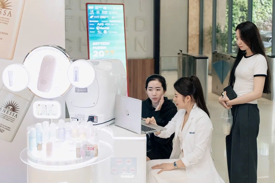 BS Văn Thị Thùy Trang: Tâm huyết gói trọn trong sứ mệnh làm đẹp chuẩn y khoa BS Văn Thị Thùy Trang: Tâm huyết gói trọn trong sứ mệnh làm đẹp chuẩn y khoa