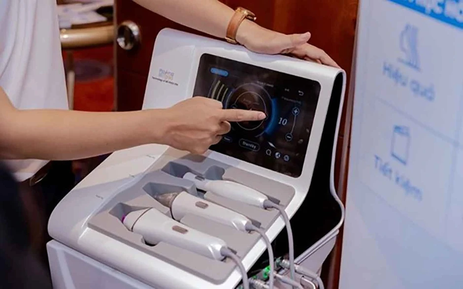 Cold Plasma trong hỗ trợ phục hồi vết thương: Cơ chế và ứng dụng lâm sàng Cold Plasma trong hỗ trợ phục hồi vết thương: Cơ chế và ứng dụng lâm sàng