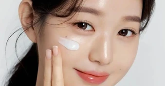 Giữa muôn vàn loại dưỡng ẩm, đâu là ‘texture chân ái’ dành cho da dầu mụn