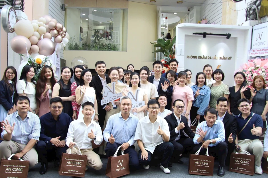 Khai trương Phòng khám Da liễu thẩm mỹ AN CLINIC: Nơi kiến tạo làn da không tuổi Khai trương Phòng khám Da liễu thẩm mỹ AN CLINIC: Nơi kiến tạo làn da không tuổi