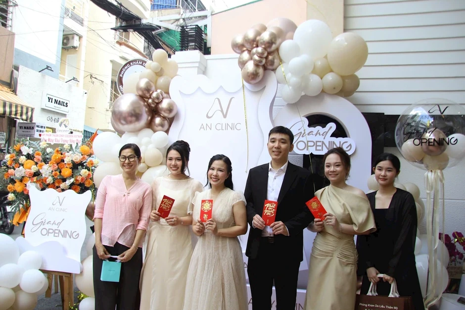 Khai trương Phòng khám Da liễu thẩm mỹ AN CLINIC: Nơi kiến tạo làn da không tuổi Khai trương Phòng khám Da liễu thẩm mỹ AN CLINIC: Nơi kiến tạo làn da không tuổi