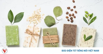 Mỹ phẩm thiên nhiên: Những lợi ích và điều cần lưu ý
