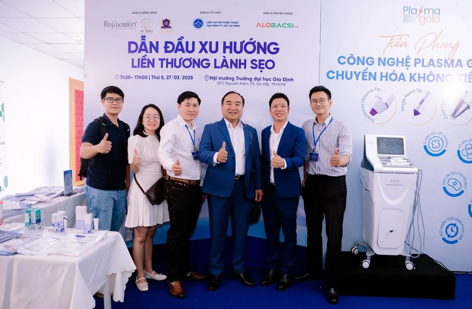 Ứng dụng công nghệ mới và quản lý biến chứng trong phẫu thuật tạo hình