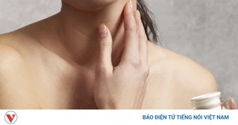 Vì sao da cổ ngày càng sạm đen? Những nguyên nhân ít người ngờ tới