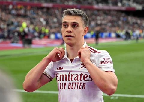 10 bản hợp đồng thành công nhất của Mikel Arteta tại Arsenal: Declan Rice đứng số 1 10 bản hợp đồng thành công nhất của Mikel Arteta tại Arsenal: Declan Rice đứng số 1