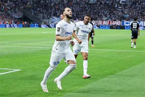 Bruno Genesio mở khóa Marseille Bruno Genesio mở khóa Marseille