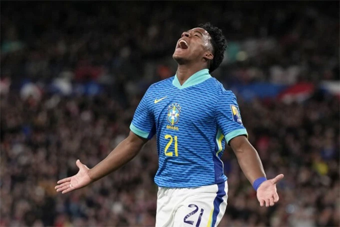 Cho PSG ăn 'trái đắng', sao trẻ Real Madrid ghi điểm với HLV Ancelotti Cho PSG ăn 'trái đắng', sao trẻ Real Madrid ghi điểm với HLV Ancelotti
