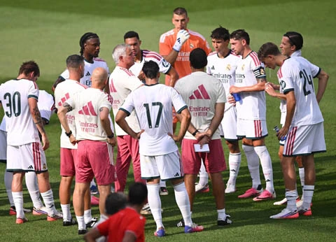 Jose Mourinho đưa 3 'luật thép' để siết kỷ luật Real Madrid Jose Mourinho đưa 3 'luật thép' để siết kỷ luật Real Madrid