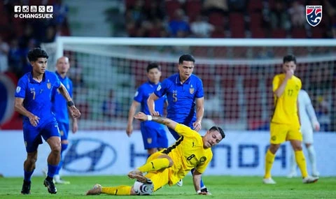 Kết quả Thái Lan 2-0 Malaysia: 'Voi chiến' chiếm ngôi đầu Kết quả Thái Lan 2-0 Malaysia: 'Voi chiến' chiếm ngôi đầu