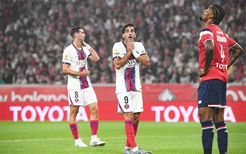 Kết quả Lille 2-2 PSG: Nhà vua lại sảy chân Kết quả Lille 2-2 PSG: Nhà vua lại sảy chân