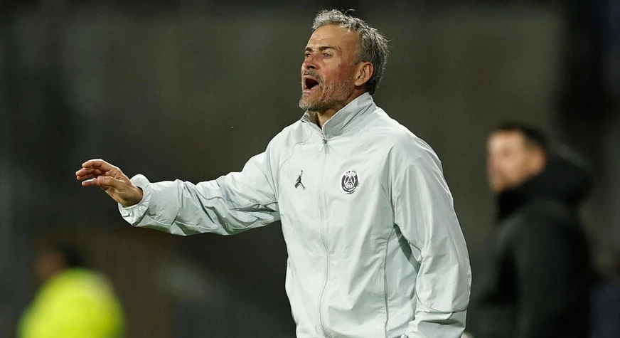 Luis Enrique trước cơ hội trở thành HLV vĩ đại nhất lịch sử PSG Luis Enrique trước cơ hội trở thành HLV vĩ đại nhất lịch sử PSG