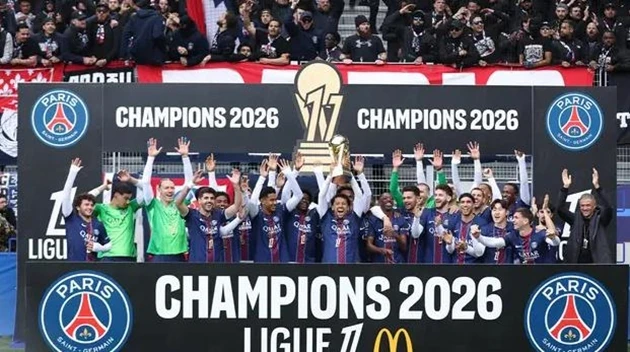 Lý do PSG nâng cúp vô địch Ligue 1 ngay trước khi thi đấu Lý do PSG nâng cúp vô địch Ligue 1 ngay trước khi thi đấu