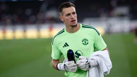 MU bỏ túi 14 triệu bảng sau khi bán đứt Radek Vitek