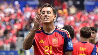 Oyarzabal chấm dứt cơn khát 16 năm của Tây Ban Nha tại vòng knock-out World Cup