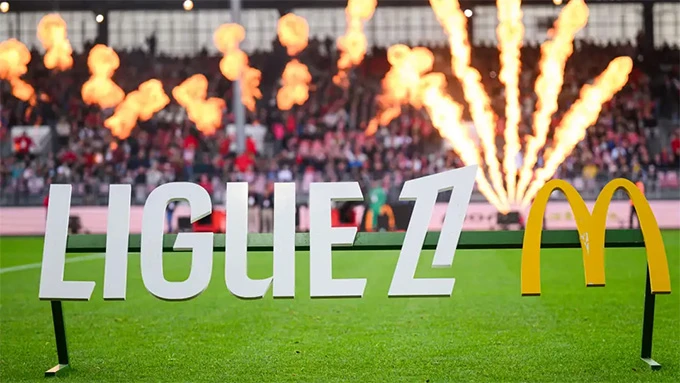 PSG thật trơ trẽn, Ligue 1 thật đáng xấu hổ! PSG thật trơ trẽn, Ligue 1 thật đáng xấu hổ!