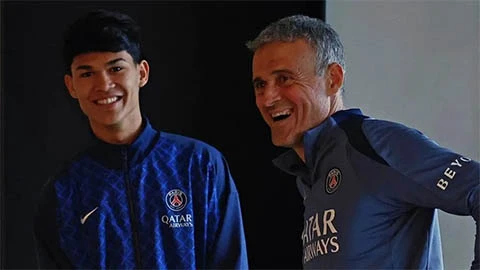 Tài năng trẻ gốc Philippines: 2 trận đá chính và bài toán chen chân ở PSG Tài năng trẻ gốc Philippines: 2 trận đá chính và bài toán chen chân ở PSG