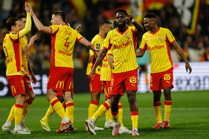 Vì sao trận đại chiến giữa Liverpool và PSG đang gây phẫn nộ tại Pháp? Vì sao trận đại chiến giữa Liverpool và PSG đang gây phẫn nộ tại Pháp?