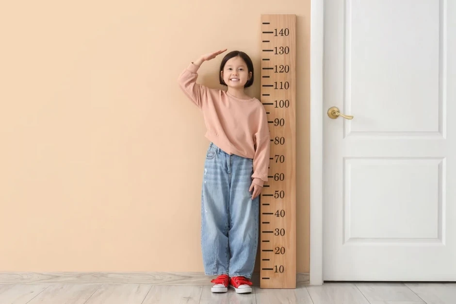 Dấu hiệu trẻ thấp còi ngay cả khi chưa dậy thì