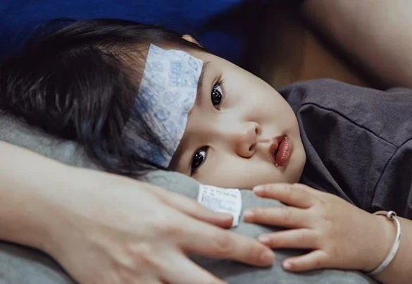 Dấu hiệu viêm phổi ở trẻ nhỏ ba mẹ không nên bỏ qua
