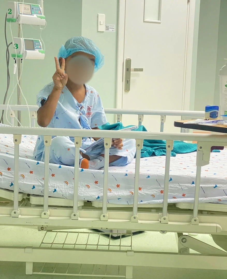 Ghép tế bào gốc thành công, cứu sống bệnh nhi suy tủy mức độ nặng Ghép tế bào gốc thành công, cứu sống bệnh nhi suy tủy mức độ nặng
