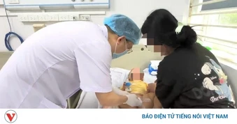 Phát hiện u tinh hoàn ác tính ở bé trai 13 tháng tuổi từ dấu hiệu sưng bìu