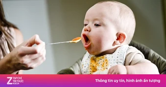 Trẻ nên bắt đầu ăn dặm như thế nào?