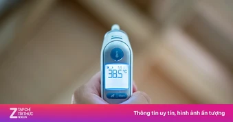 Trẻ sốt bao nhiêu độ thì cần đi viện?