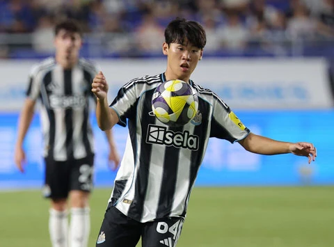 10 tài năng trẻ hứa hẹn bùng nổ tại Premier League 2026/27 10 tài năng trẻ hứa hẹn bùng nổ tại Premier League 2026/27