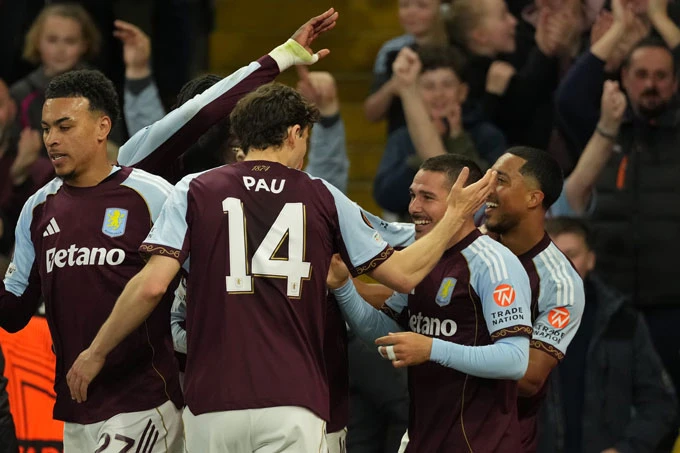 3 đội có thể cản bước Man City và 2 đối thủ có thể giúp họ vô địch 3 đội có thể cản bước Man City và 2 đối thủ có thể giúp họ vô địch