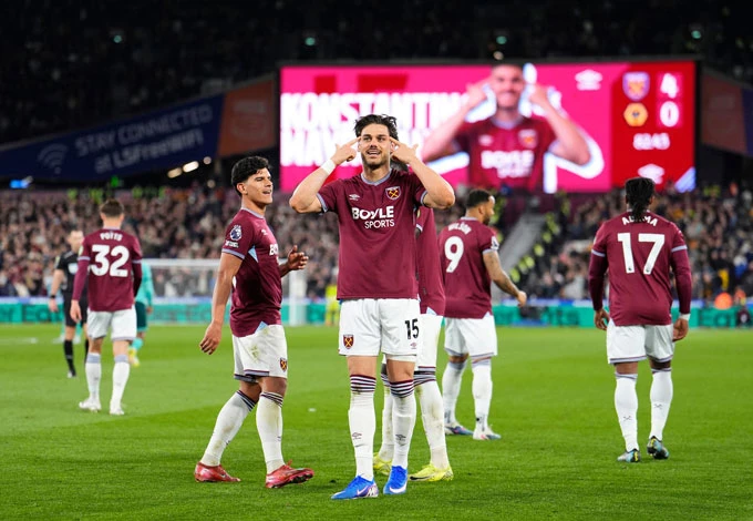 3 đội có thể cản bước Man City và 2 đối thủ có thể giúp họ vô địch 3 đội có thể cản bước Man City và 2 đối thủ có thể giúp họ vô địch