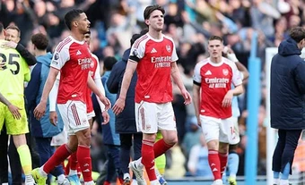 4 lý do khiến Arsenal trắng tay rời Etihad