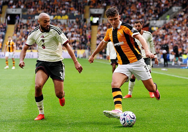 4 thay đổi Carrick cần thực hiện sau trận thua Hull City 4 thay đổi Carrick cần thực hiện sau trận thua Hull City