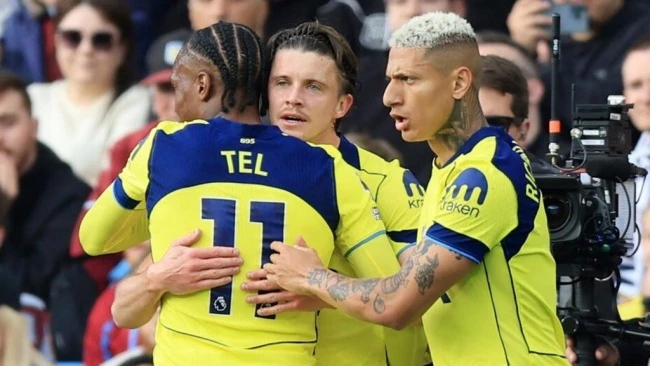 5 điểm nhấn Aston Villa 1-2 Tottenham: Bước ngoặt trụ hạng; Dấu ấn De Zerbi 5 điểm nhấn Aston Villa 1-2 Tottenham: Bước ngoặt trụ hạng; Dấu ấn De Zerbi