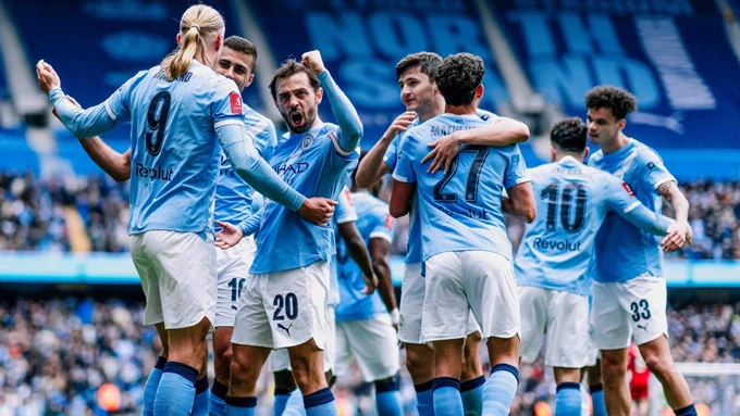 5 lý do Man City vẫn có thể giành cú ăn ba mùa này 5 lý do Man City vẫn có thể giành cú ăn ba mùa này