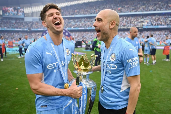 9 tấm ảnh ghi lại thập kỷ kinh điển của Pep Guardiola tại Man City 9 tấm ảnh ghi lại thập kỷ kinh điển của Pep Guardiola tại Man City