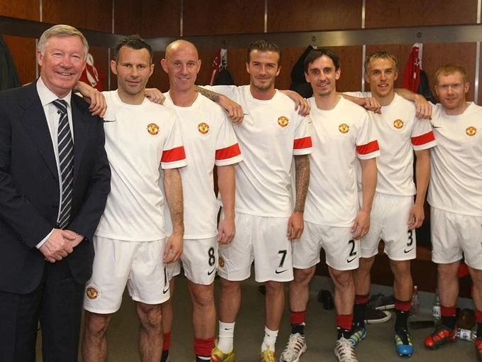 Ai là HLV xuất sắc nhất Premier League: Pep Guardiola hay Sir Alex? Ai là HLV xuất sắc nhất Premier League: Pep Guardiola hay Sir Alex?