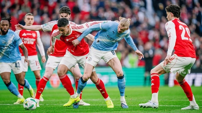 Ám ảnh kiểm soát của Arteta đe dọa ngôi vương Arsenal