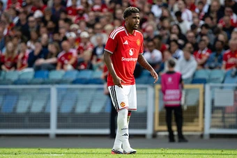 Andrey Santos tự tin thay thế Casemiro ở Man Utd
