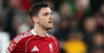 Andy Robertson sẽ là thủ lĩnh tinh thần mới tại Tottenham
