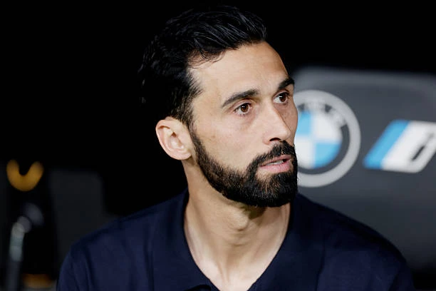 Arbeloa chính thức dẫn dắt Fulham với bản hợp đồng 3 năm Arbeloa chính thức dẫn dắt Fulham với bản hợp đồng 3 năm