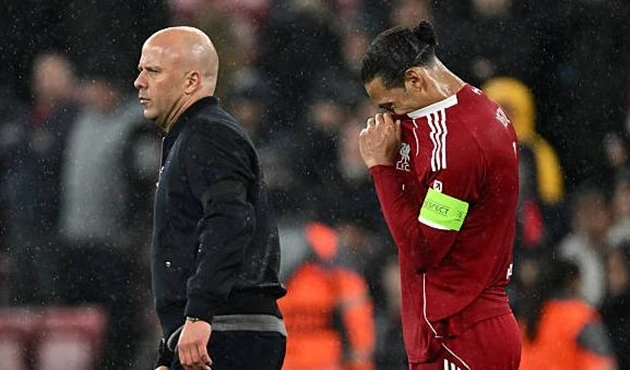 Arne Slot chỉ ra lý do Liverpool hay thủng lưới phút cuối Arne Slot chỉ ra lý do Liverpool hay thủng lưới phút cuối