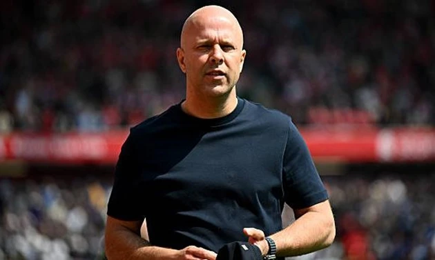 Arne Slot thừa nhận Liverpool yếu bóng vía khi xa nhà Arne Slot thừa nhận Liverpool yếu bóng vía khi xa nhà