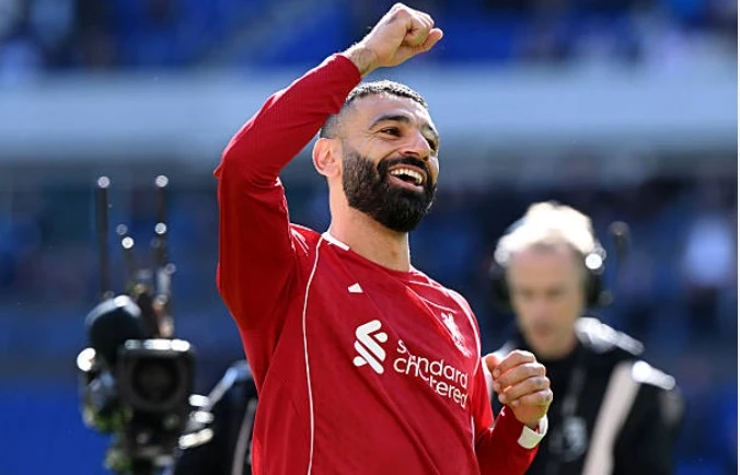 Arne Slot vẫn sống nhờ hơi thở từ những di sản của Klopp