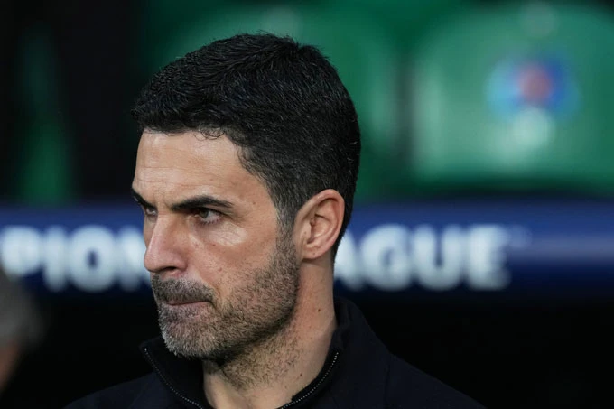 Arsenal cần luồng sinh khí mới mang tên Max Dowman Arsenal cần luồng sinh khí mới mang tên Max Dowman