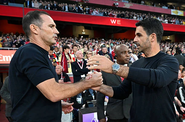 Arsenal đè bẹp Coventry bằng sự áp đảo chiến thuật tuyệt đối
