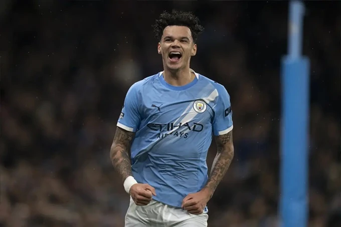 Arsenal đến khổ với tay săn bàn giấu mặt của Man City Arsenal đến khổ với tay săn bàn giấu mặt của Man City
