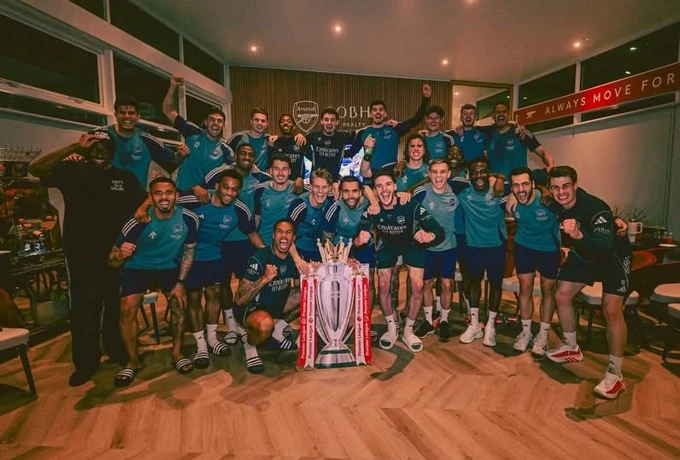 Arsenal đút túi núi tiền sau chức vô địch Premier League Arsenal đút túi núi tiền sau chức vô địch Premier League