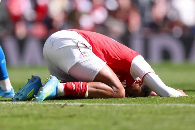 Arsenal, họ cứ thế thôi! Arsenal, họ cứ thế thôi!